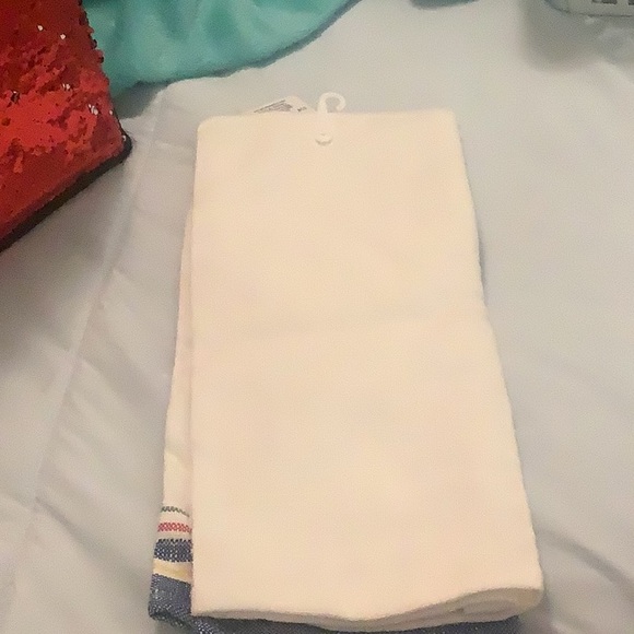 Kitchen towel with Rooster Rise and Shine white blue red yellow NWT good gift 🎁 - Picture 4 of 5